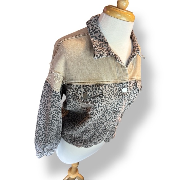 HYFVE Gray Leopard Print Jean Jacket - Picture 2 of 7